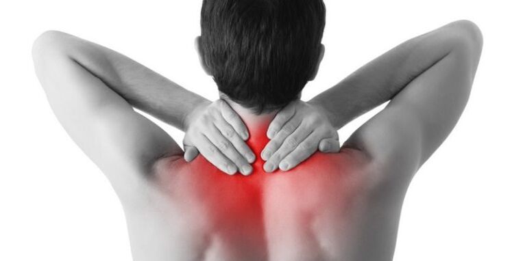 back pain in the shoulders